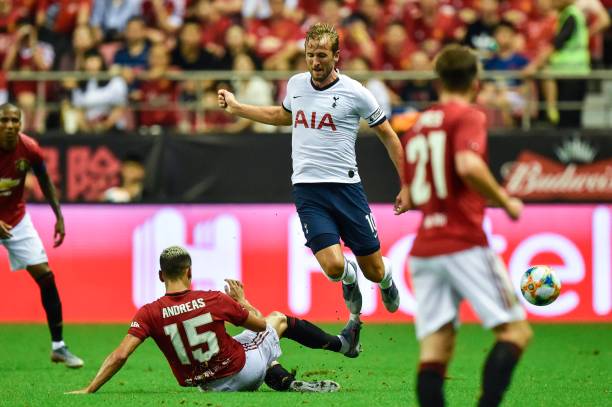 在现代足球 在现代足球